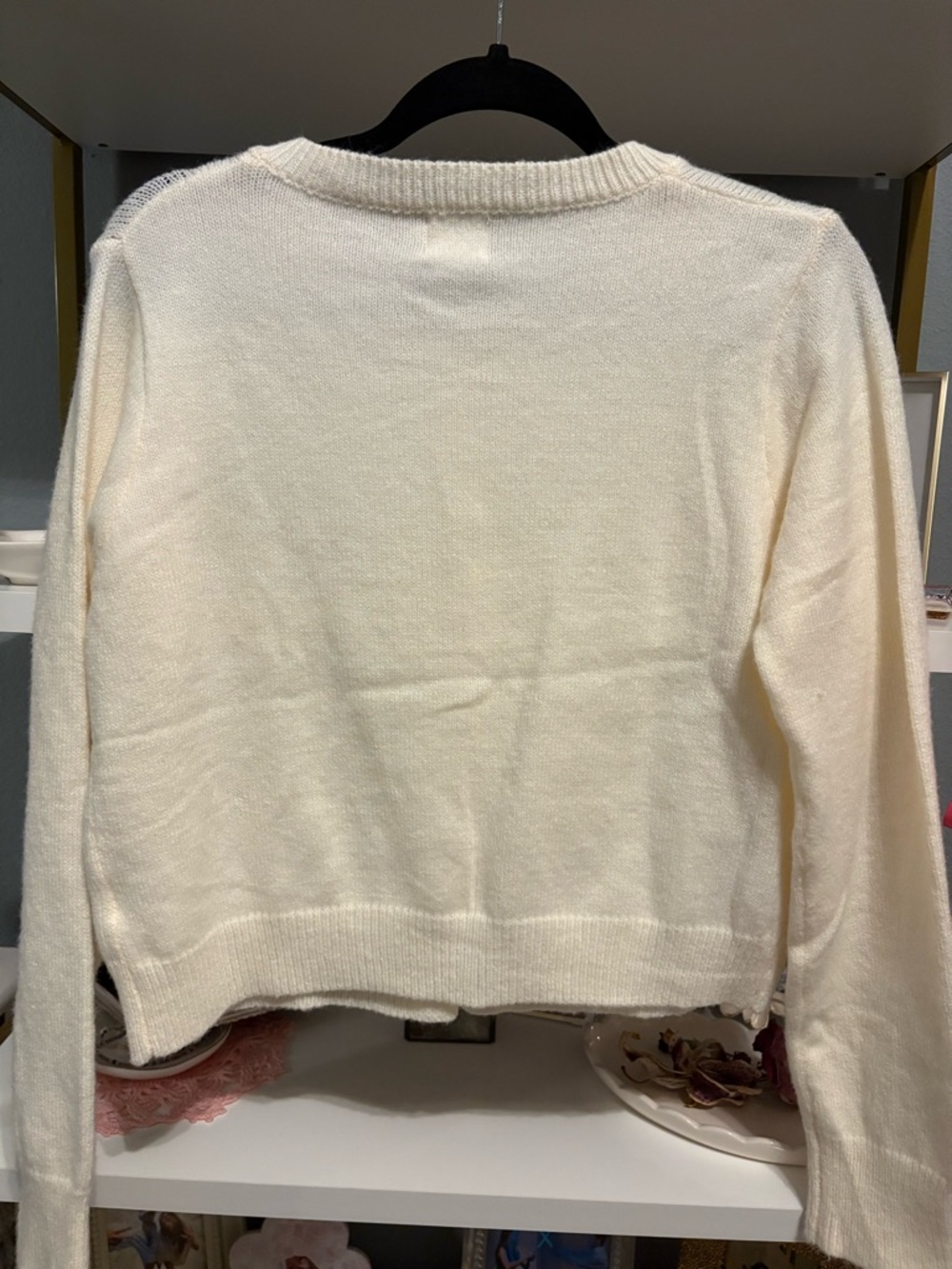Luna Ivy Ivory Bow-Accent Pearl Button Cardigan - Picture 5 of 5
